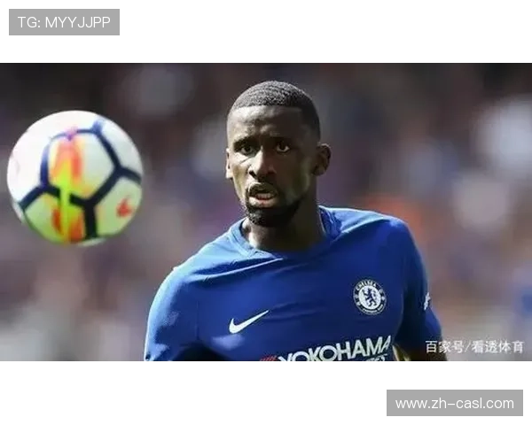 罗马三中卫灵活性成战术革命，局部人数优势锁死肋部